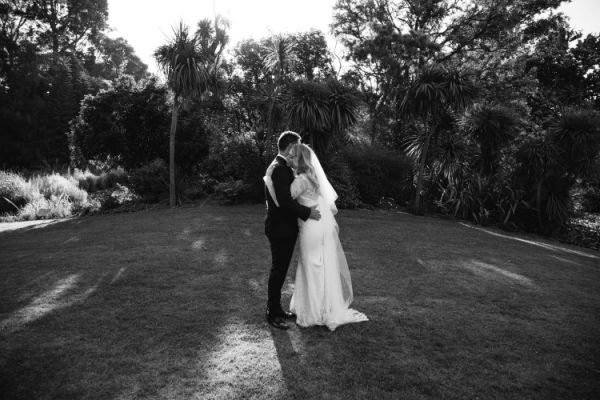 Holly and Daniel's wedding day in Melbourne, frame 157