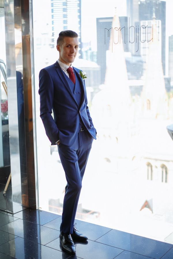 George and Julian's wedding day in Samesex Gay, frame 115