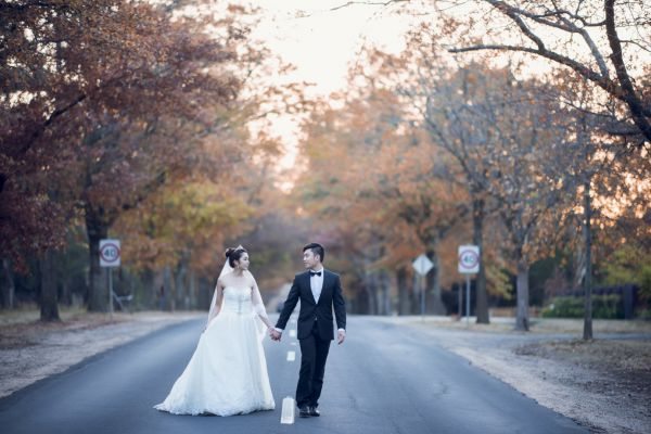Wendy and Peter's pre-wedding session in St Kilda, frame 043