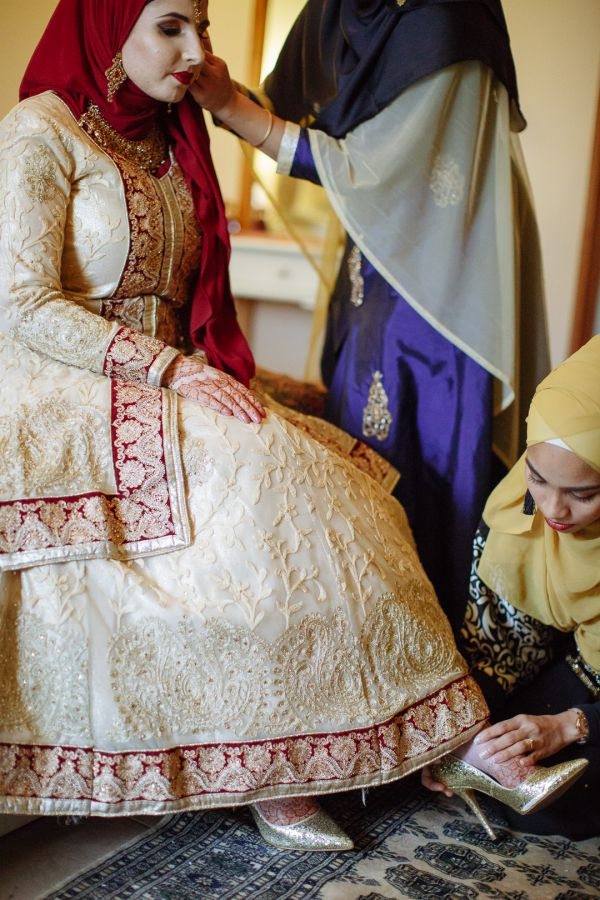 Aaliya and Adam's wedding day in Muslim, frame 018