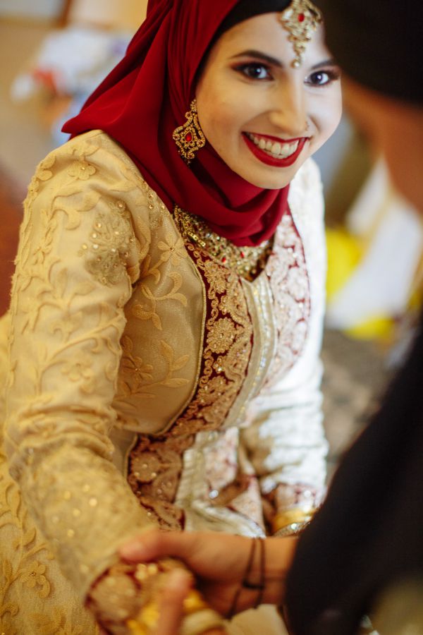 Aaliya and Adam's wedding day in Muslim, frame 028