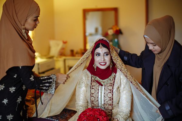 Aaliya and Adam's wedding day in Muslim, frame 034