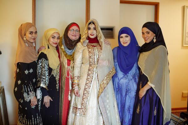 Aaliya and Adam's wedding day in Muslim, frame 047