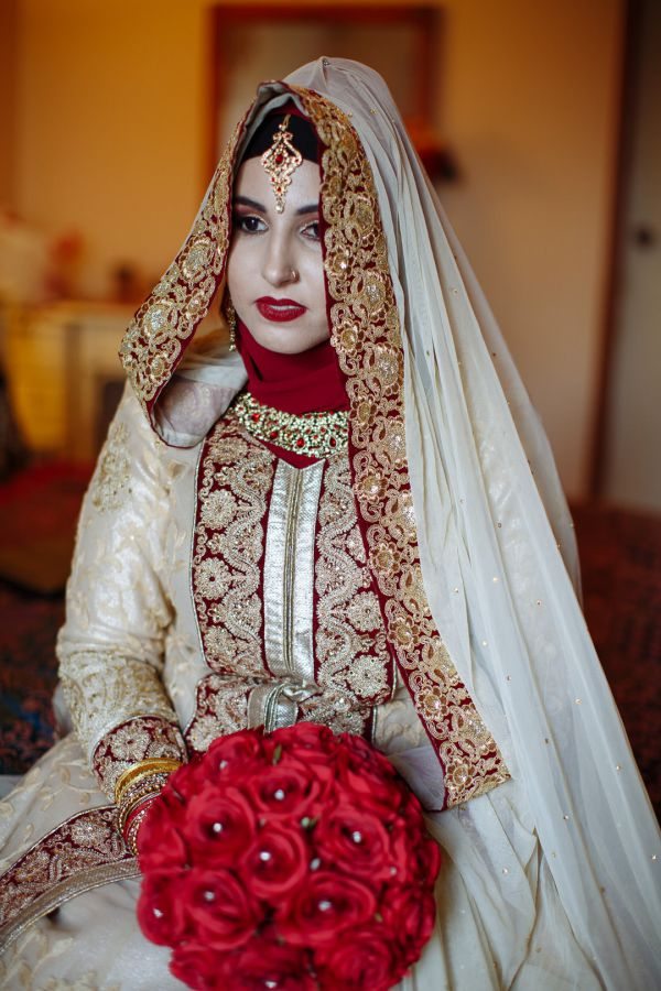 Aaliya and Adam's wedding day in Muslim, frame 054