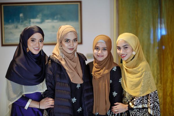 Aaliya and Adam's wedding day in Muslim, frame 066