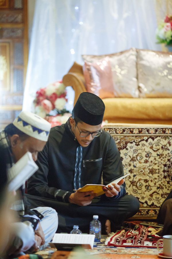 Aaliya and Adam's wedding day in Muslim, frame 076