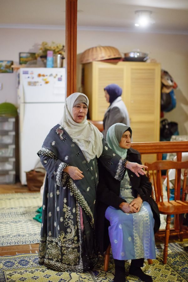 Aaliya and Adam's wedding day in Muslim, frame 092