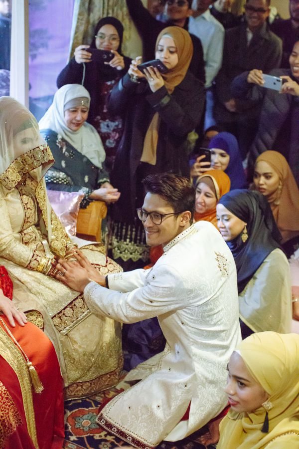 Aaliya and Adam's wedding day in Muslim, frame 133
