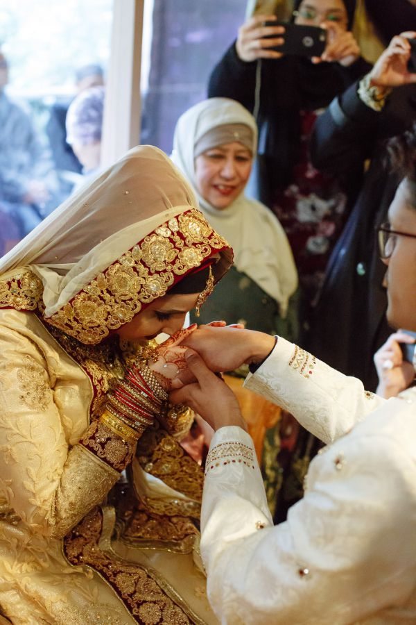 Aaliya and Adam's wedding day in Muslim, frame 144