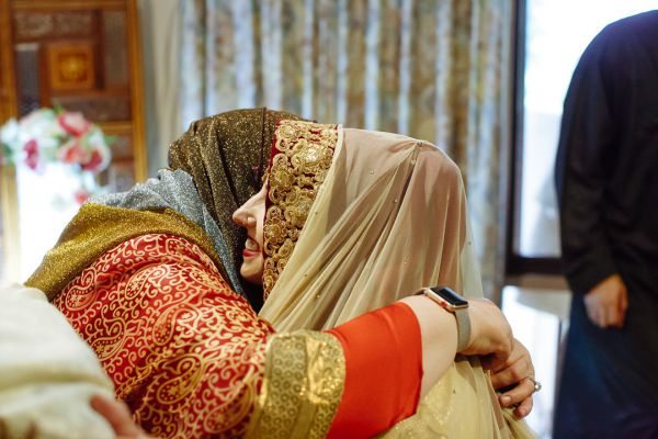 Aaliya and Adam's wedding day in Muslim, frame 154