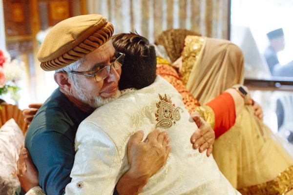 Aaliya and Adam's wedding day in Muslim, frame 155