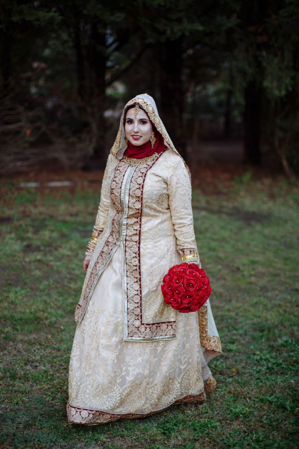 Aaliya and Adam's wedding day in Muslim, frame 204
