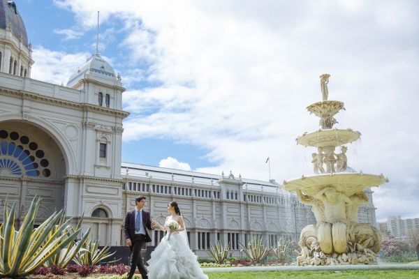 Sun and Jiang's pre-wedding session in South Wharf, frame 004