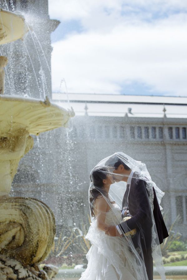 Sun and Jiang's pre-wedding session in South Wharf, frame 007