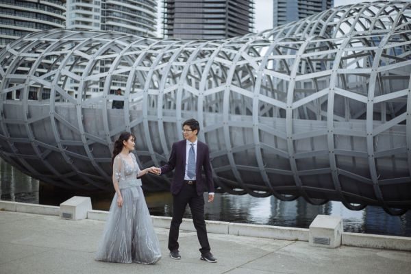Sun and Jiang's pre-wedding session in South Wharf, frame 022