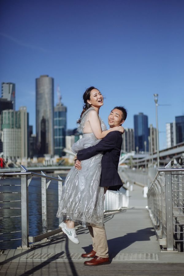 Cunningham Pier pre-wedding, Echo and Ethan, frame 017