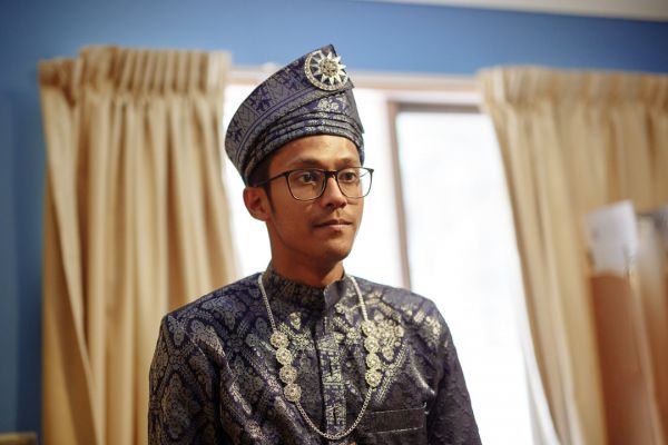 Aaliya and Adam's wedding day in Traditional Muslim, frame 020