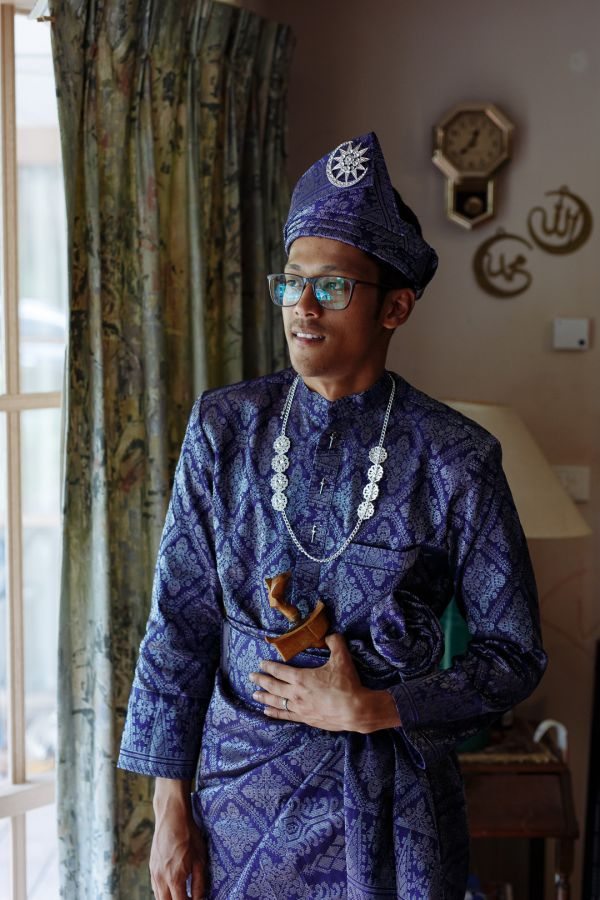 Aaliya and Adam's wedding day in Traditional Muslim, frame 032