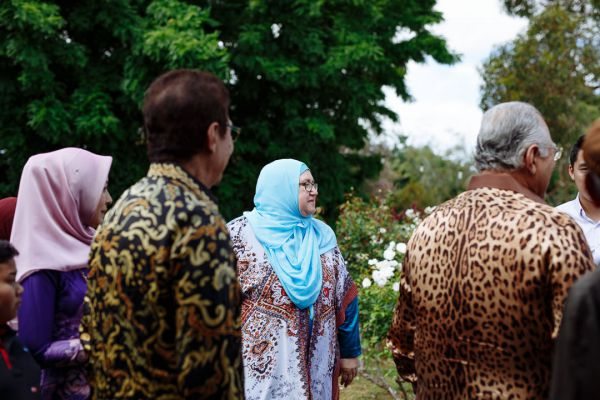 Aaliya and Adam's wedding day in Traditional Muslim, frame 081