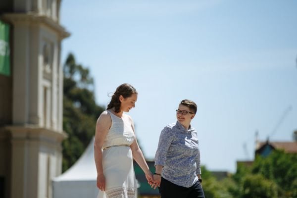 Melbourne Museum pre-wedding, Ruth and Chelsea, frame 029