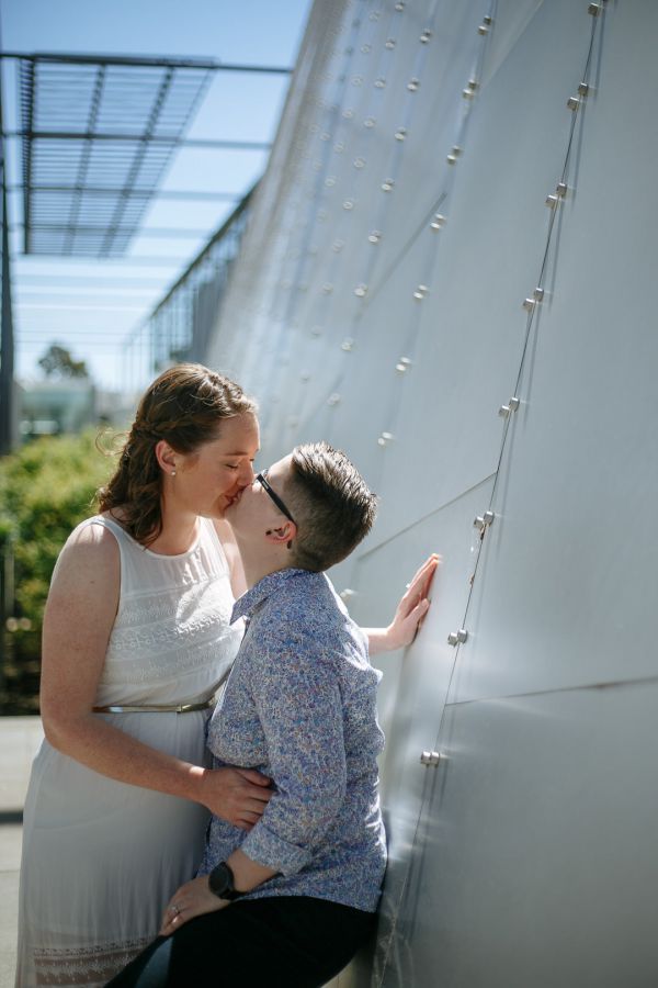 Melbourne Museum pre-wedding, Ruth and Chelsea, frame 035