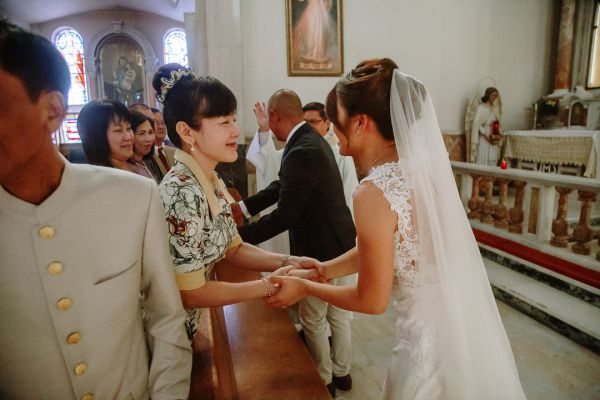 Sandra and Thanh's wedding day in Hawthorn, frame 079