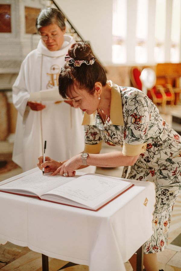 Sandra and Thanh's wedding day in Hawthorn, frame 085