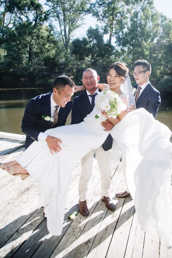 Leonda By The Yarra wedding, Sandra and Thanh, frame 137