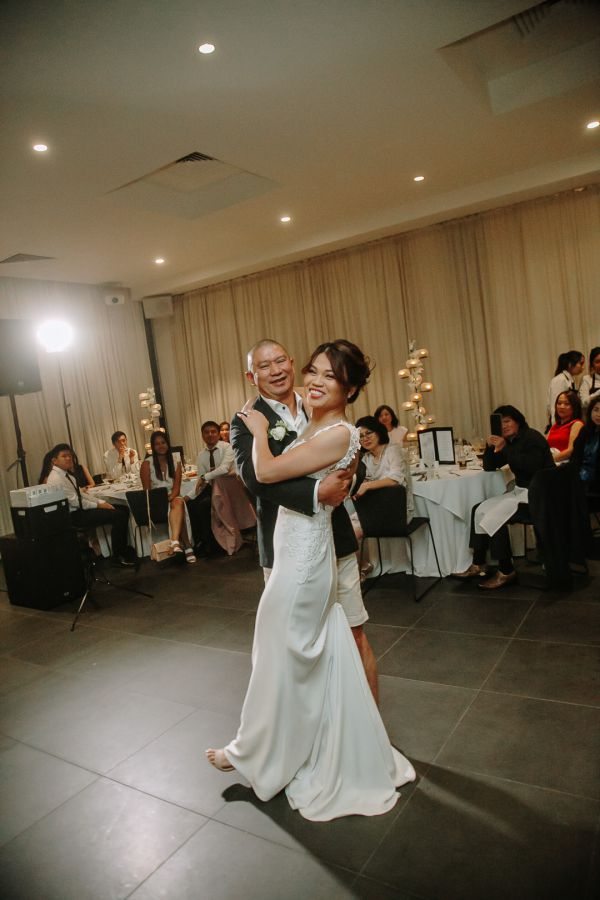 Wedding photograph 324 from Sandra and Thanh's day at Leonda By The Yarra