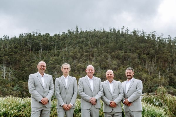 Andrea and Matt's wedding day in Hobart, frame 006