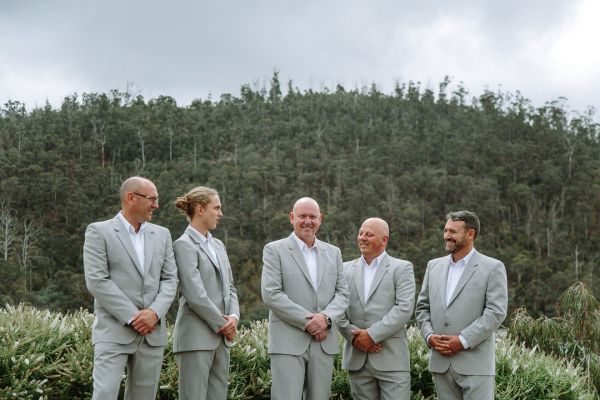 Andrea and Matt's wedding day in Hobart, frame 007