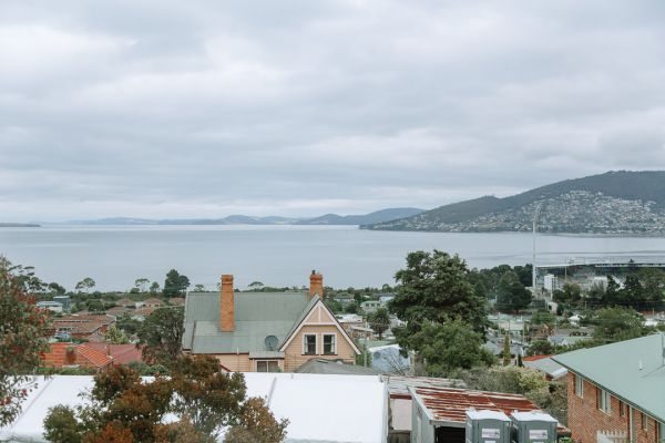 Andrea and Matt's wedding day in Hobart, frame 022