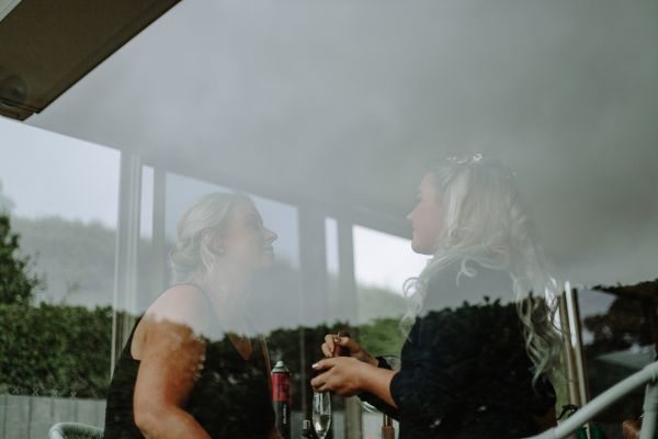 Andrea and Matt's wedding day in Hobart, frame 024