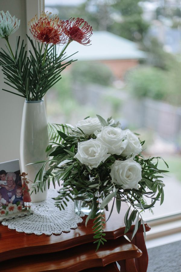 Andrea and Matt's wedding day in Hobart, frame 028