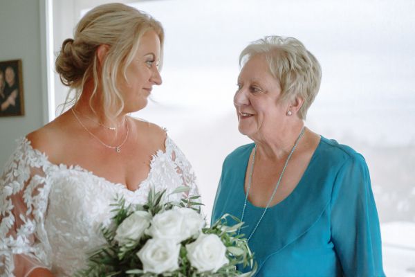 Andrea and Matt's wedding day in Hobart, frame 052