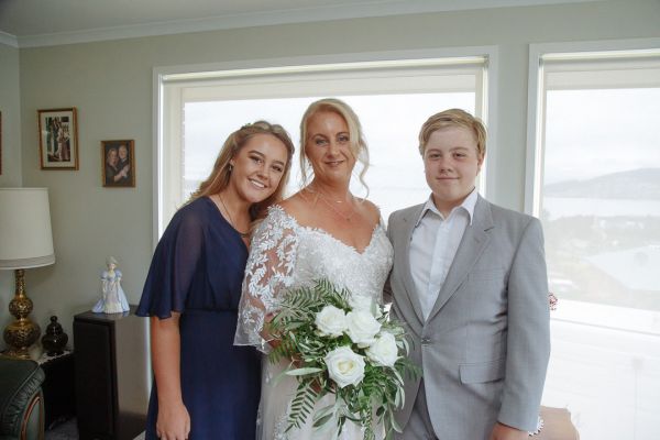 Andrea and Matt's wedding day in Hobart, frame 061