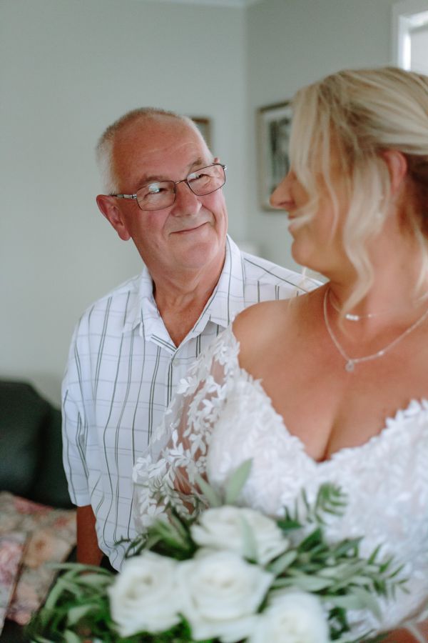 Andrea and Matt's wedding day in Hobart, frame 066
