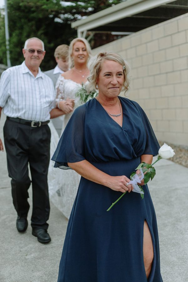 Andrea and Matt's wedding day in Hobart, frame 082