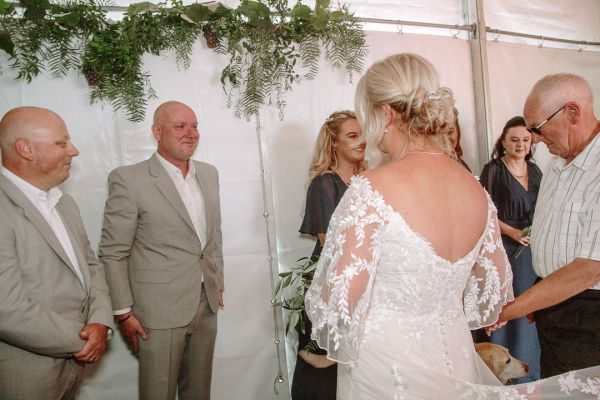 Andrea and Matt's wedding day in Hobart, frame 091