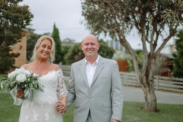 Andrea and Matt's wedding day in Hobart, frame 184