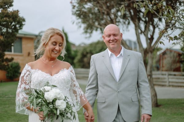 Andrea and Matt's wedding day in Hobart, frame 186