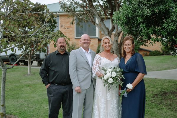 Andrea and Matt's wedding day in Hobart, frame 188