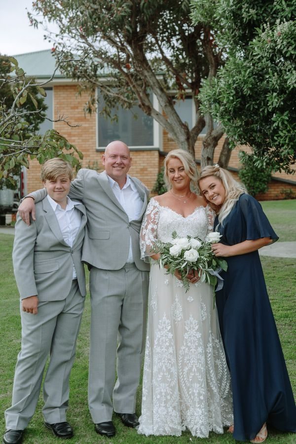 Andrea and Matt's wedding day in Hobart, frame 192
