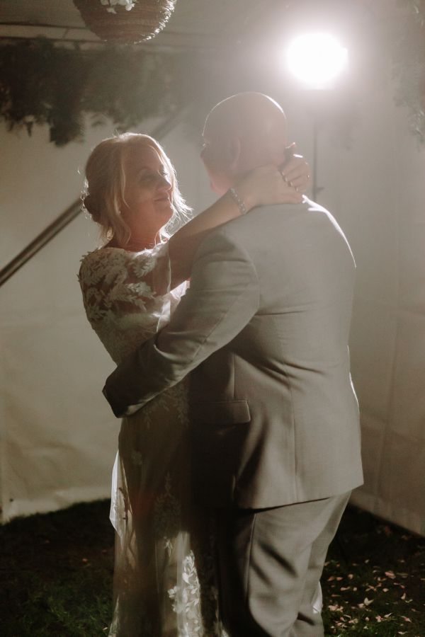 Andrea and Matt's wedding day in Hobart, frame 332