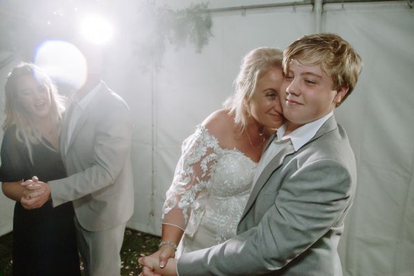 Andrea and Matt's wedding day in Hobart, frame 355