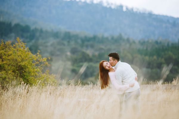 Angel and Andrew's pre-wedding session in Tasmania, frame 005