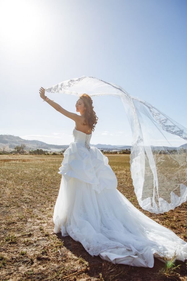 Angel and Andrew's pre-wedding session in Tasmania, frame 026
