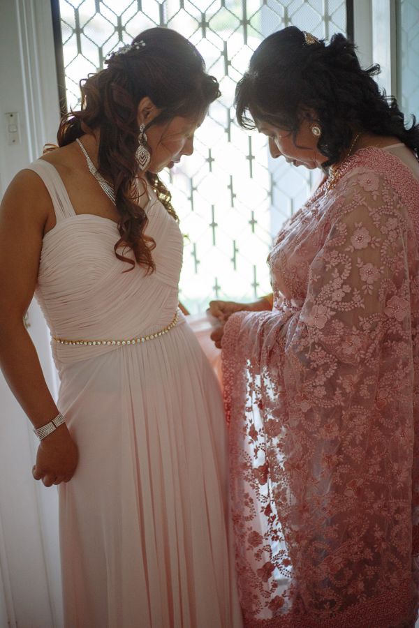 Sanita and Rav's wedding day in Paradise, frame 053