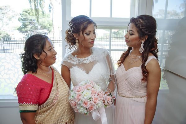 Thorndon Park Reserve wedding, Sanita and Rav, frame 069