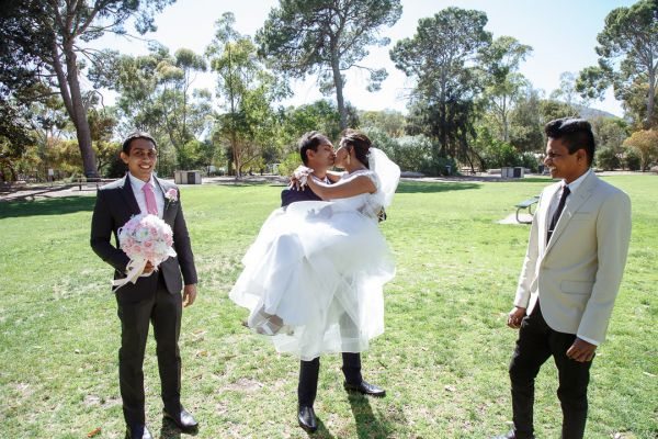Thorndon Park Reserve wedding, Sanita and Rav, frame 117